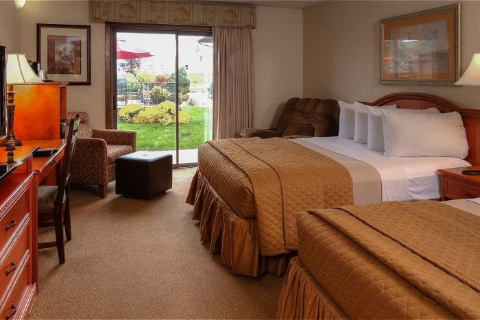 The Foothills Inn — Rapid City, SD